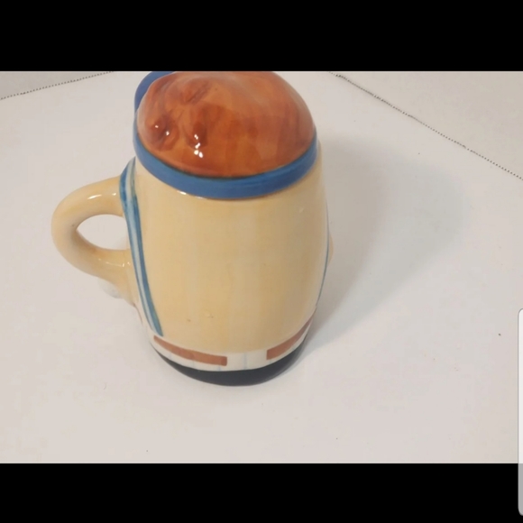 Ceramic Coffee Mug with Lid! - Picture 9 of 12